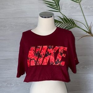 M Nike Crop Top ❤️❤️